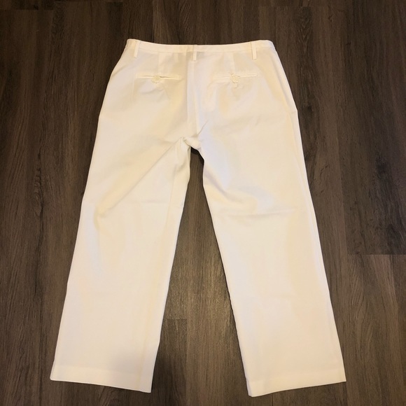 Express brand stretch capris - Picture 2 of 4